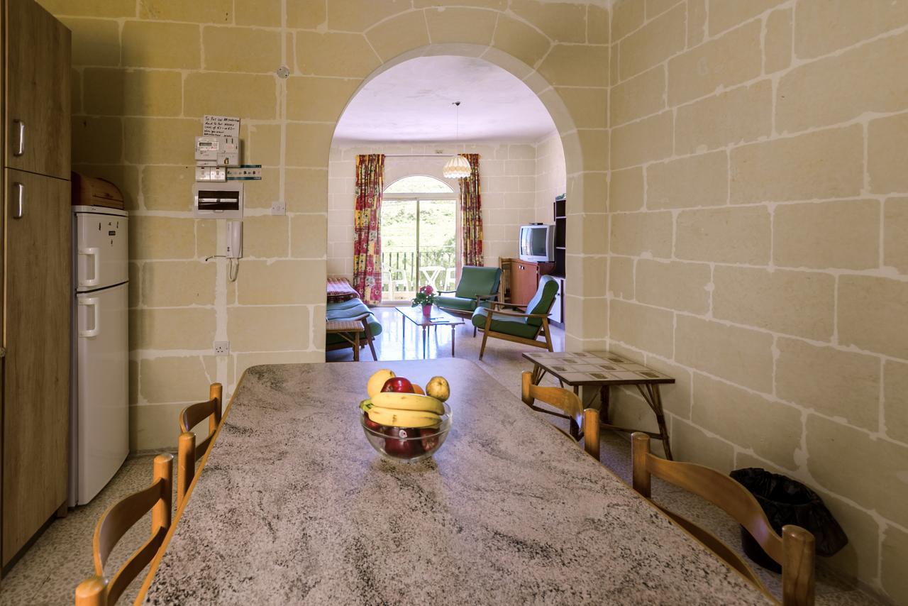 Apartamento Maryanne-Joe Flats Marsalforn Exterior foto